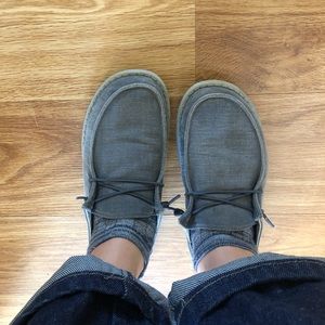 Women’s Hey Dudes size 7 Gray 
Missing cap things that go on end of strings